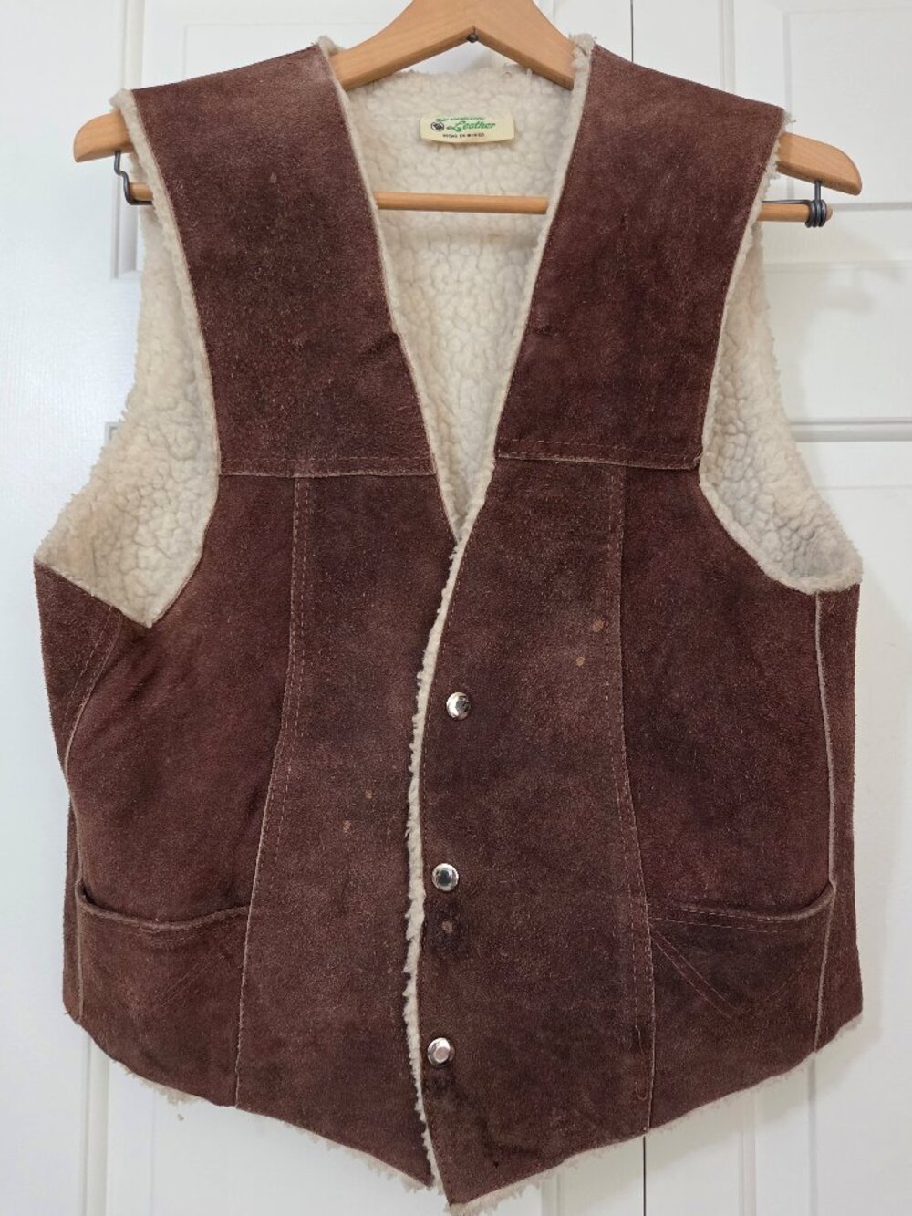 🤠 VTG Brown Suede Vest Sheepskin Shearling Lined Mexico Men M 3-Snap Front Pock